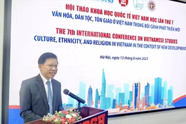 Prof. Dr. Hoang Anh Tuan, USSH Rector, speaks at the conference. (Photo: VNA)