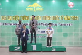 In the GM category, Vidyarthi Vyom of the US claims the championship title. (Photo: VNA)