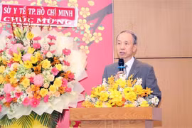 Masuo Ono, Consul General of Japan in HCM City, speaks at the inauguration ceremony of the clinic (Photo: VNA)