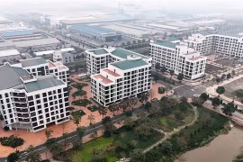 Social housing apartment blocks in Dong Van Industrial Park in Ha Nam province. (Photo: VNA)