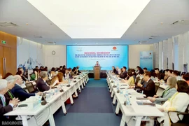 Deputy Minister of Foreign Affairs Nguyen Minh Vu speaks at the workshop. (Photo: baoquocte.vn)