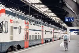 The North–South high-speed railway project stands as a symbol of a new era of national rise. (Illustrative photo: VietnamPlus)