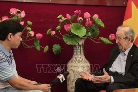 Algerian diplomat Noureddine Djoudi, Chairman of the International Association of Algerian Revolution Friends, in an interview granted to Vietnam News Agency (VNA) correspondents in Algeria. (Photo: VNA)