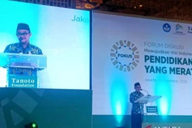 Primary and Secondary Education Minister Abdul Mu'ti delivers a keynote speech at a forum held in Jakarta on December 19. (Photo: https://en.antaranews.com/)