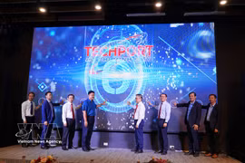 Delegates at the launch of the new version of Ho Chi Minh City technology exchange platform. (Photo: VNA)