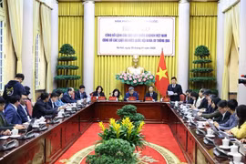 The Presidential Office holds a press conference in Hanoi on January 5 to announce the President’s orders promulgating 13 laws adopted at the 10th session of the 15th National Assembly. (Photo: VGP)
