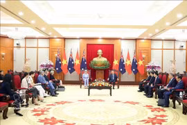General Secretary of the Communist Party of Vietnam (CPV) Central Committee (right) hosts a reception for Australian Governor-General Sam Mostyn in Hanoi during her state visit to Vietnam in September last year (Photo: VNA)