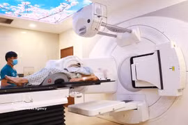 A modern equipment for cancer diagnosis and treatment in the Ho Chi Minh City Oncology Hospital. (Photo: VNA)