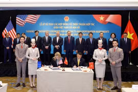 The signing ceremony between Boeing and Sun PhuQuoc Airways takes place on February 19 (Hanoi time) in the presence of Party General Secretary To Lam and high-ranking leaders from both Vietnam and the US. (Photo: Sun PhuQuoc Airways)