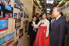 Party General Secretary To Lam visits Kyongsang kindergarten (Photo: VNA)