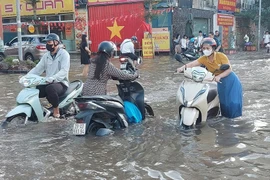 Urban flooding - a growing concern in major Vietnamese cities (Photo: VNA)