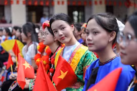 The project on training high-quality human resources from ethnic minority communities for the 2026–2035 period, with a vision to 2045, reflects the Government’s commitment to building a core ethnic minority workforce to serve socio-economic development and ensure national defence and security. (Photo: Vietnamnet.vn)