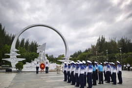 An incense offering ceremony at Gac Ma Memorial (Photo; VNA)