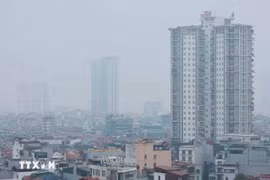 Air pollution seen in Hanoi recently. (Photo: VNA) 