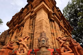 Ponagar Cham towers – spiritual landmark in Khanh Hoa province