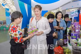 People visit Autumn Fair 2025. (Photo: VNA)