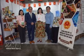 Vietnamese products are promoted at a trade fair in Chile in 2025. (Photo: VNA)