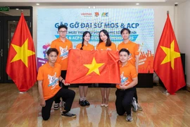 Vietnam’s Microsoft Office “ambassadors” to compete at this year’s world finals. (Photo: VietnamPlus)
