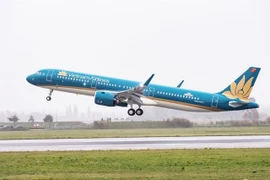 An aircraft of Vietnam Airlines takes off from Noi Bai Airport. (Photo courtesy of the airline)