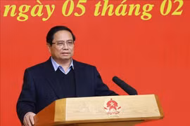Prime Minister Pham Minh Chinh speaks at the first meeting of the Party Committee of the Government in the 2020-2025 tenure (Photo: VNA)