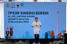 Indonesian Deputy Minister of Environment Diaz Hendropriyono at the inauguration of Sinergi Bersih Waste Management Facility (TPS3R) in Jakarta on November 27. (Photo: ANTARA) 