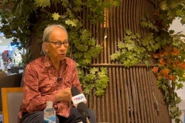 Thai scholar Kavi Chongkittavorn in an interview with the Vietnam News Agency (VNA) in Bangkok ahead of the 14th National Congress of the Communist Party of Vietnam (CPV). (Photo: VNA)