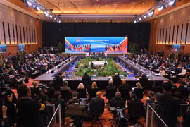 At the East Asia Summit Foreign Ministers' Meeting in Malaysia (Photo: Xinhua)