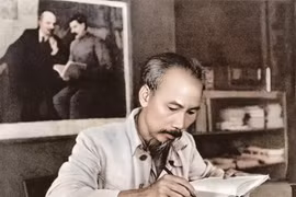 Activities at Vietnam National Village for Ethnic Culture and Tourism honour President Ho Chi Minh