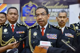 Malaysian Ministry of Domestic Trade and Cost of Living (KPDN) Enforcement Director-General Datuk Azman Adam said 161 individuals had been arrested, while the total value of seizures was estimated at 23.17 million MYR (Photo: Bernama) 