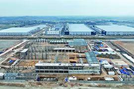 If the country wants to grow by 8-10%, it has no choice but to shift from the monetary market to the capital market. (Photo: thoibaonganhang)