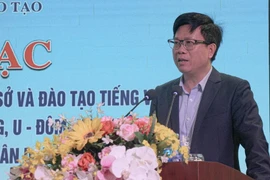 Vice Chairman of the Dien Bien People’s Committee Pham Duc Toan speaks at the event. (Photo: VNA)