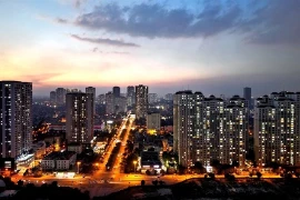 A State-run real estate trading centre is being developed to boost the market transparency. (Photo: VNA)