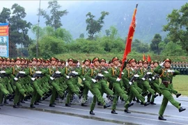 The People's Police soldiers join the fourth full-dress joint rehearsal in preparation for the celebration of the 80th anniversary of the August Revolution and National Day (September 2, 1945 – 2025). (Photo: VNA)