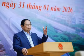 Prime Minister Pham Minh Chinh speaks at the meeting on January 31. (Photo: VNA)