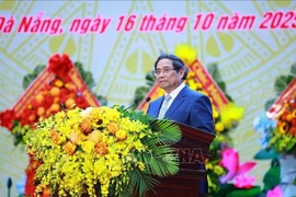 Prime Minister Pham Minh Chinh speaks at the grand ceremony in Da Nang city marking the 80th anniversary of the traditional day of the armed forces of Military Region 5 (October 16, 1945 – 2025). (Photo: VNA)