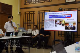 Ngo Van Tai, Vice President of the Vietnamese Students’ Association in Thailand, speaks at the second gathering of Vietnamese intellectuals in Thailand. (Photo: VNA)