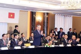 Party General Secretary To Lam meets with leaders of major Korean firms during his state visit to the RoK (Photo: VNA)