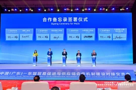 ASEAN signs projects worth over 3.1 billion USD with China's Guangdong province