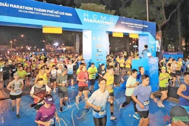 Over 10,000 runners join the 12th Ho Chi Minh City Marathon. (Photo: qdnd.vn)