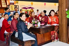 Participants join the cultural exchange programme at Due Tam Tea Cultural Space in Chau Pha commune, Ho Chi Minh City. (Photo: sggp.org.vn)