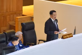 Thai Prime Minister Anutin Charnvirakul speaks before Thai Parliament in Bangkok. (Photo: Xinhua/VNA)