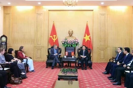 Prof. Dr. Nguyen Xuan Thang (R), Politburo member, President of the Ho Chi Minh National Academy of Politics (HCMA), receives Danish Ambassador to Vietnam Nicolai Prytz in Hanoi on June 11, 2025. (Photo: VNA)