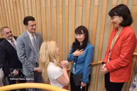 Associate Professor Dr. Nguyen Thi Lan Anh receives congratulations from international friends following her election to ITLOS (Photo: VNA)