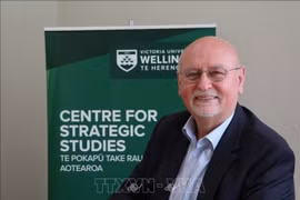 Prof. Emeritus Roberto Rabel, a senior fellow at the Centre for Strategic Studies at Victoria University of Wellington (Photo: VNA)