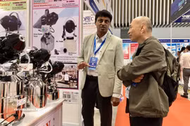Domestic and international companies come to the exhibition to expand partnerships. (Photo: VNA)