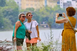 Hoan Kiem Lake, also known as the Returned Sword Lake, is the city's most renowned destinations (Photo: VNA)