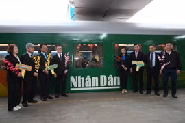 The Happiness Train”, officially launched on February 2 at the Hanoi Railway Station, aims to promote the country’s image and tourism to domestic and international travellers. (Photo: VNA)