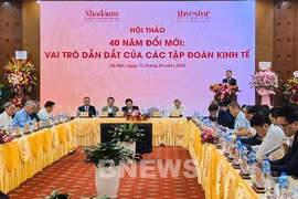 At the seminar discussing guiding role of economic groups after 40 years of renewal. (Photo: VNA)