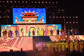 Performances at the opening ceremony of the First Thang Long – Hanoi Festival 2025. (Photo: VNA)