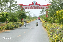 A rural road in Hoa Tu 1 commune in Can Tho city (Photo: VNA) 